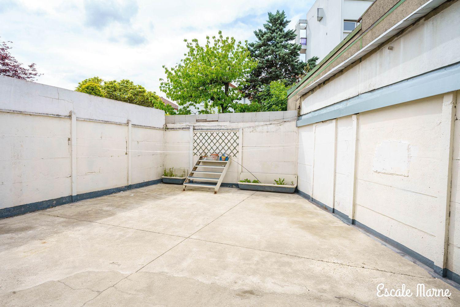 Parking Rue Gratuit - 20 Pourcent Sur Escale-marne,fr - De 1 A 4 Personnes - 10mn Metro 8, Rer A, Lit, Canape Convertible, Cuisine, Lave Linge - Garde A Bagage Gratuite 24-7 - 1er Etage Maisons-Alfort
